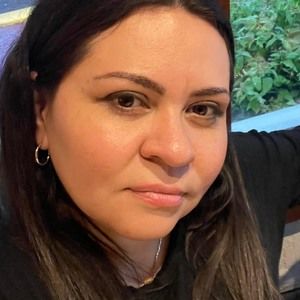 Meet your Posher, Mirna